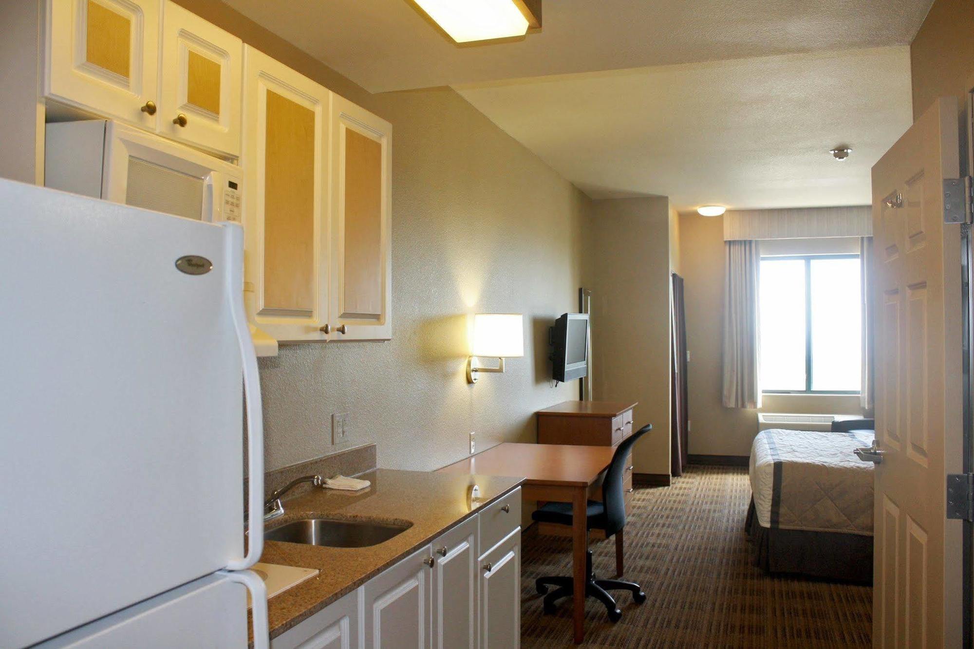 Extended Stay America Suites - San Rafael - Francisco Blvd East Exterior photo